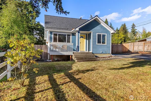 2369 Winfield Avenue, Bremerton, WA 98310