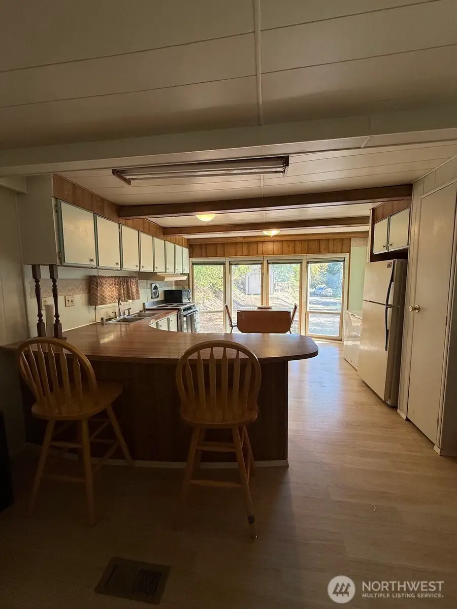 5030 Lemon Avenue #A, Hunters, WA 99137 - #2
