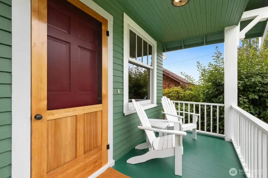 4611 34th Avenue W, Seattle, WA 98199 - #2