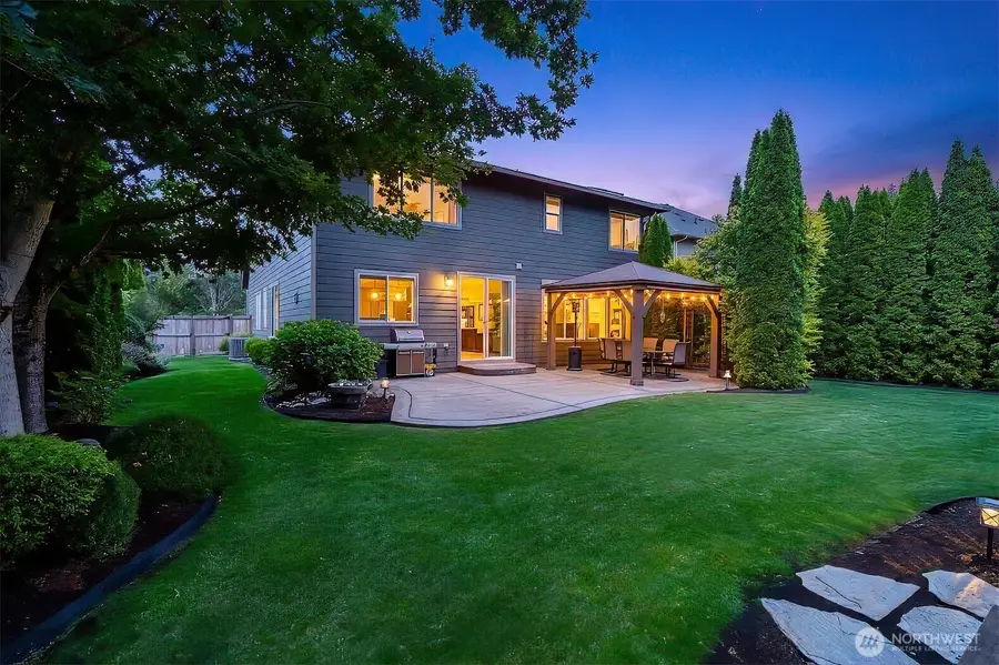23889 Fairfax Street, Black Diamond, WA 98010 - #2