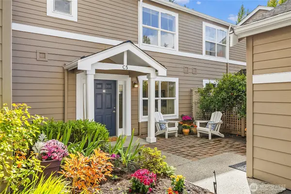 1230 Weaver Road Nw #C-5, Bainbridge Island, WA 98110