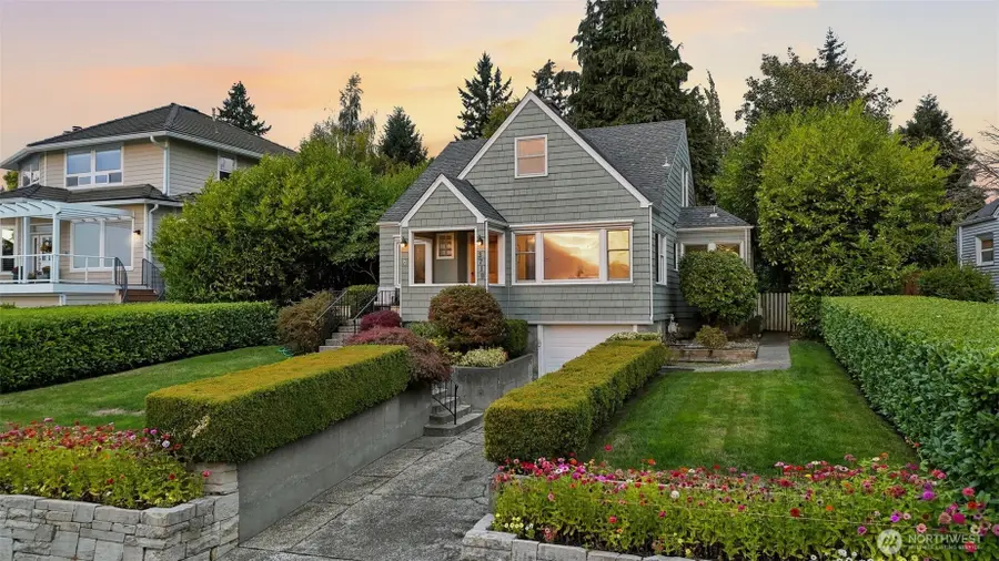 3719 Olympic Boulevard W, University Place, WA 98466 - #2