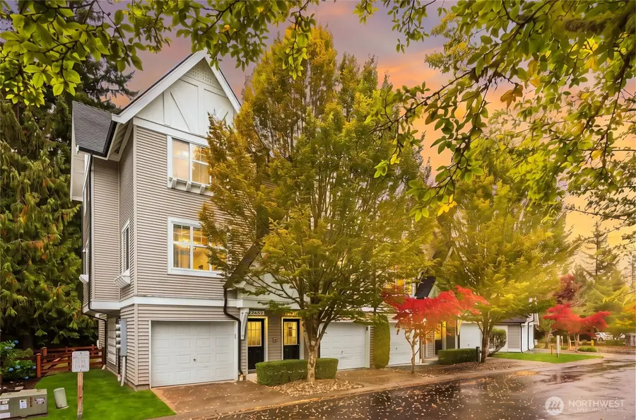 22652 NE Alder Crest Lane, Redmond, WA 98053 - #2