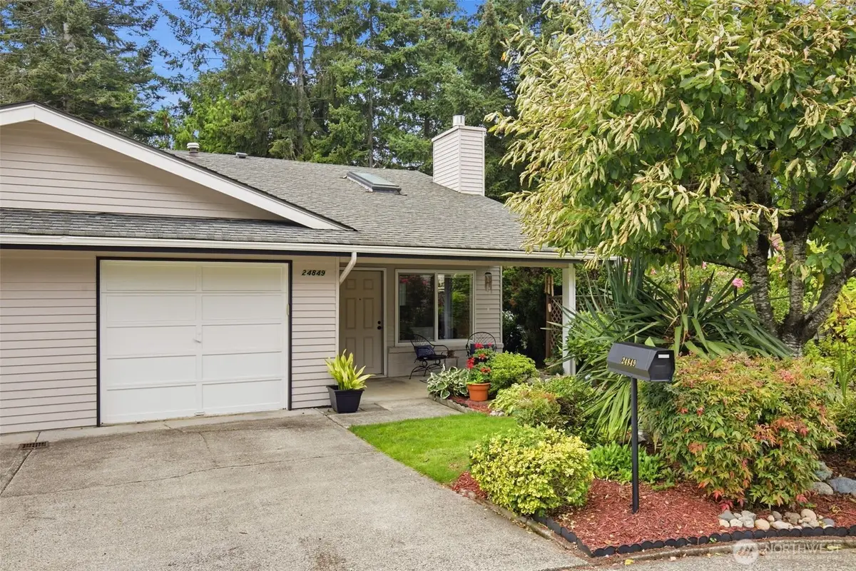 24849 13th Avenue S, Des Moines, WA 98198 - #1