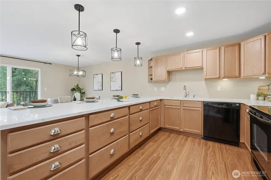 700 Front Street S #E206, Issaquah, WA 98027 - #3