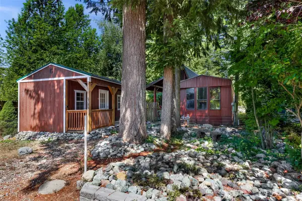 6288 Oak Court, Maple Falls, WA 98266