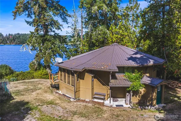 304 Westcott Drive, Friday Harbor, WA 98250