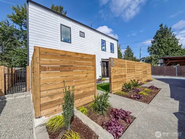 5404 20th Avenue S, Seattle, WA 98108
