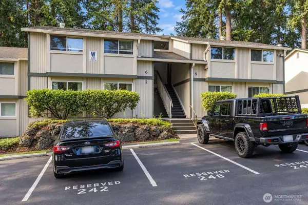 431 S 325th Place #W2, Federal Way, WA 98003