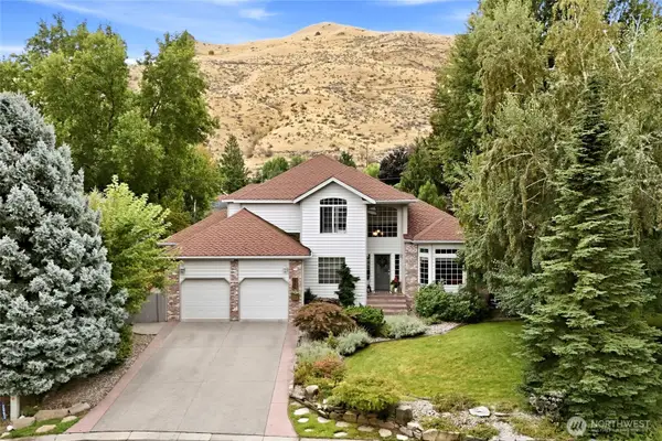 2005 Center Court Drive, Wenatchee, WA 98801