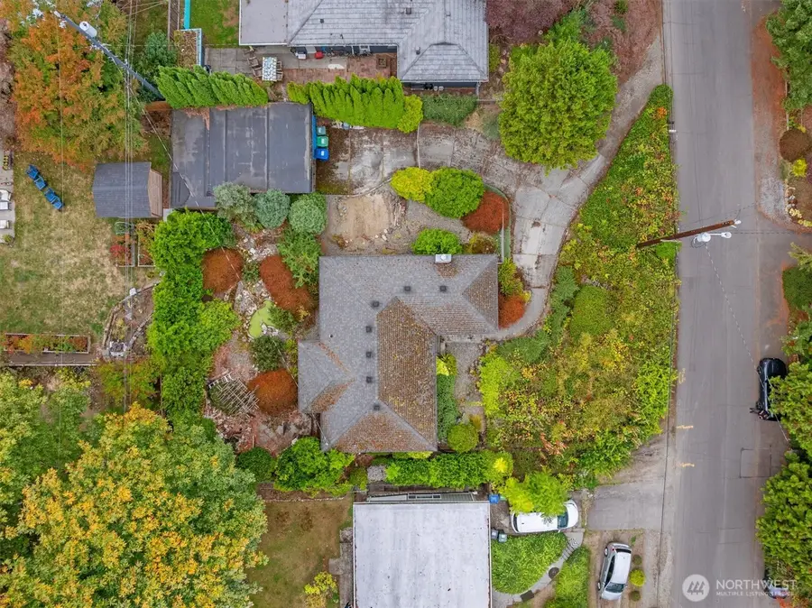 4005 NE 88th Street, Seattle, WA 98115 - #2