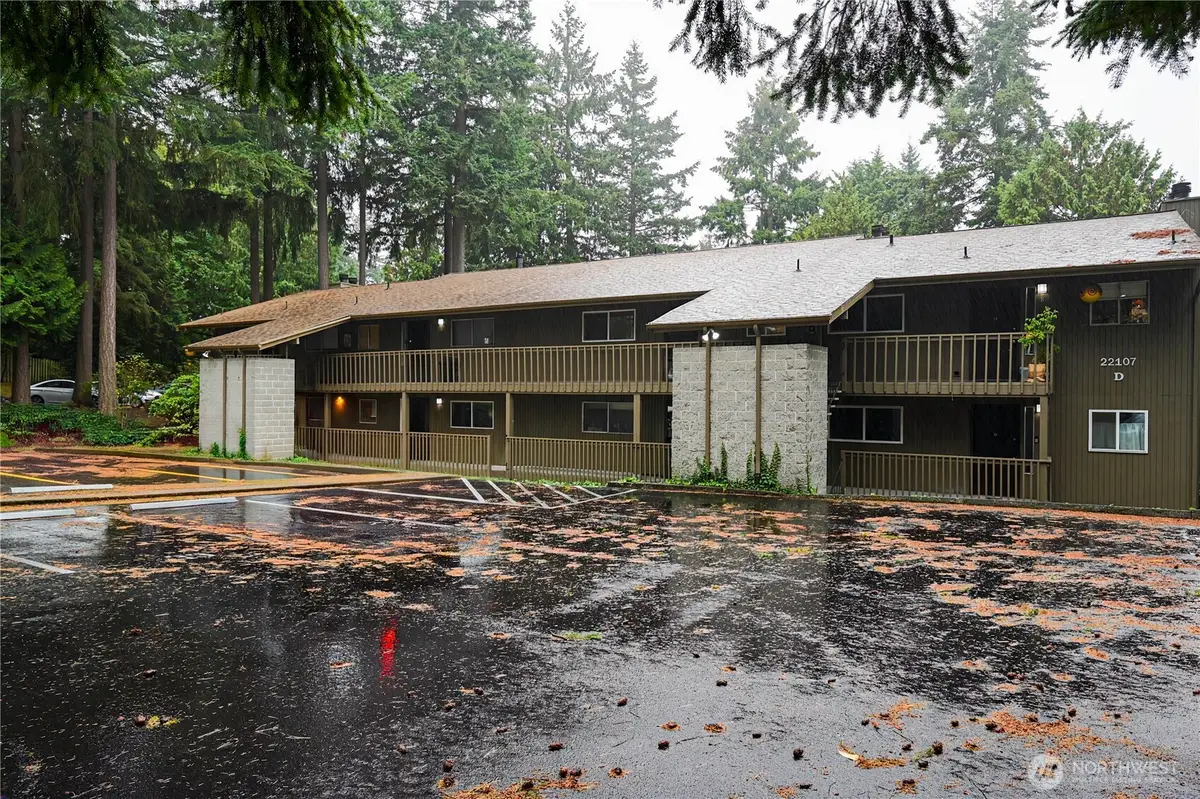 22107 66th Avenue W #7D, Mountlake Terrace, WA 98043 - #1