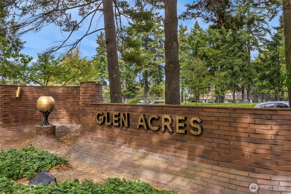 10817 Glen Acres Dr S #B, Seattle, WA 98168 - #1