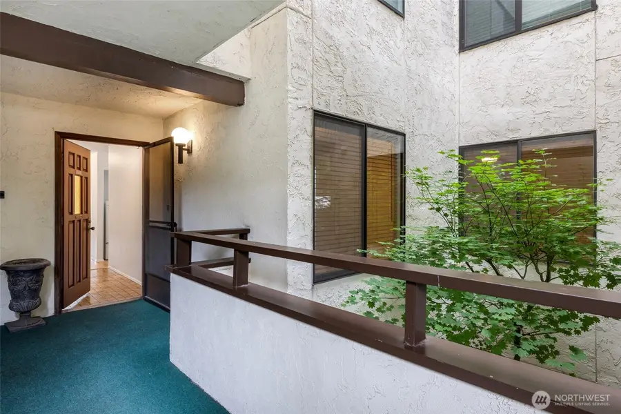 10817 Glen Acres Dr S #B, Seattle, WA 98168 - #3