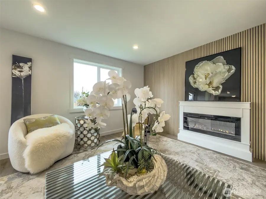 5402 20th Avenue S, Seattle, WA 98108 - #3