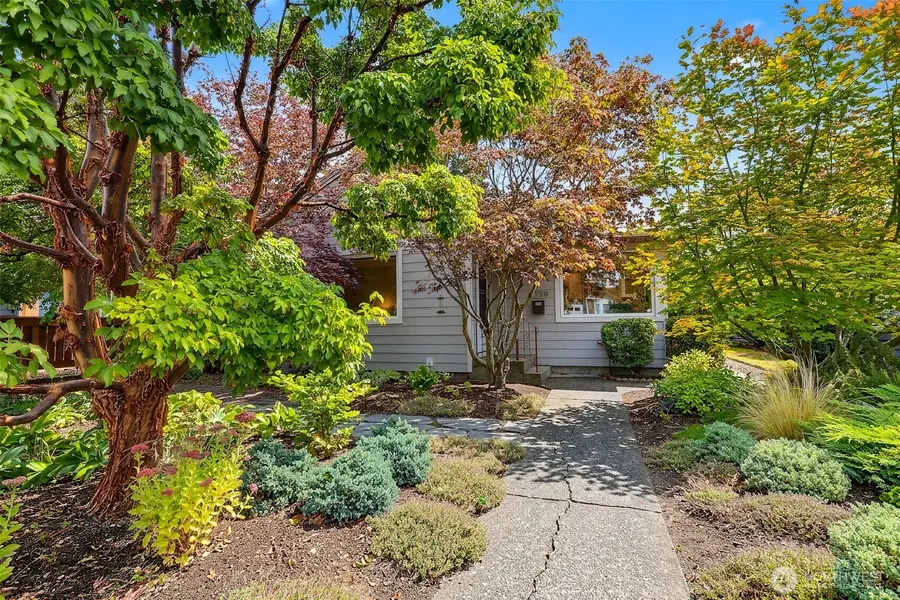 9508 Mary Avenue Nw, Seattle, WA 98117 - #3