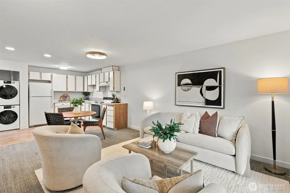 5225 50th Avenue Ne #204, Seattle, WA 98105 - #1