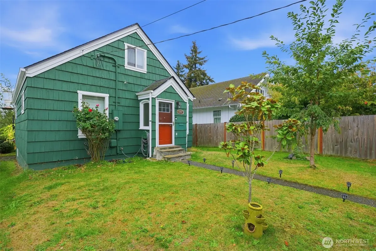 3707 E B Street, Tacoma, WA 98404 - #1