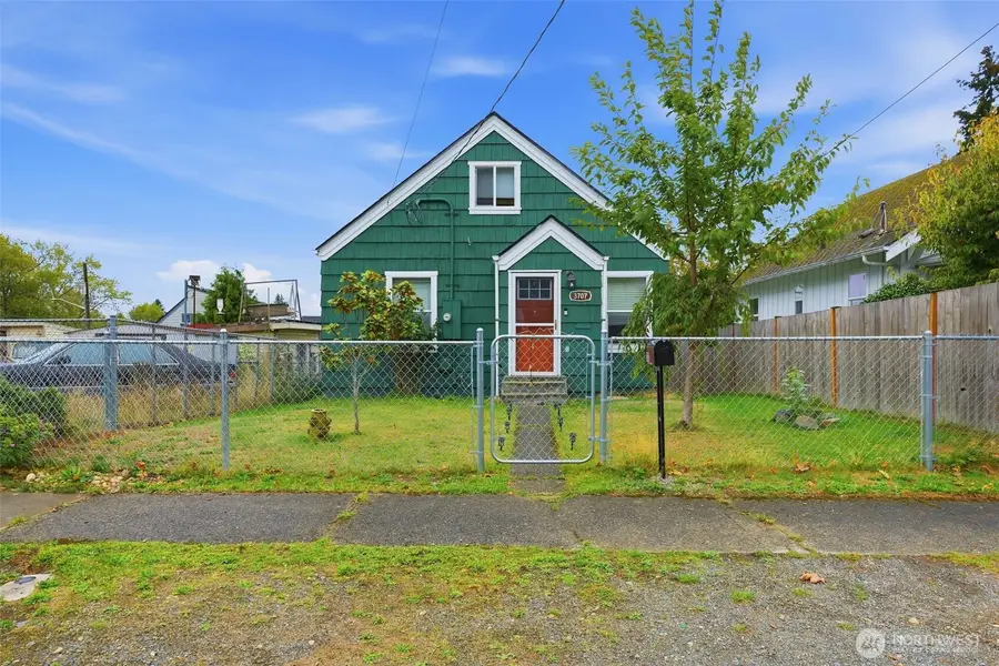 3707 E B Street, Tacoma, WA 98404 - #2
