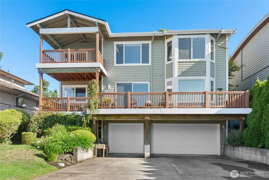 305 8th Avenue W, Kirkland, WA 98033 - #3