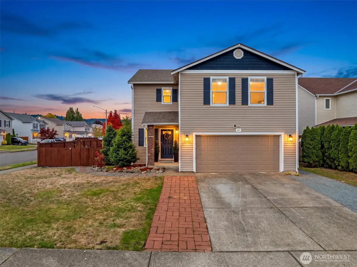 107 Voss Street Ne, Orting, WA 98360 - #1