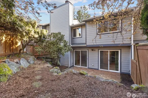 15914 3rd Place Sw #C, Burien, WA 98166