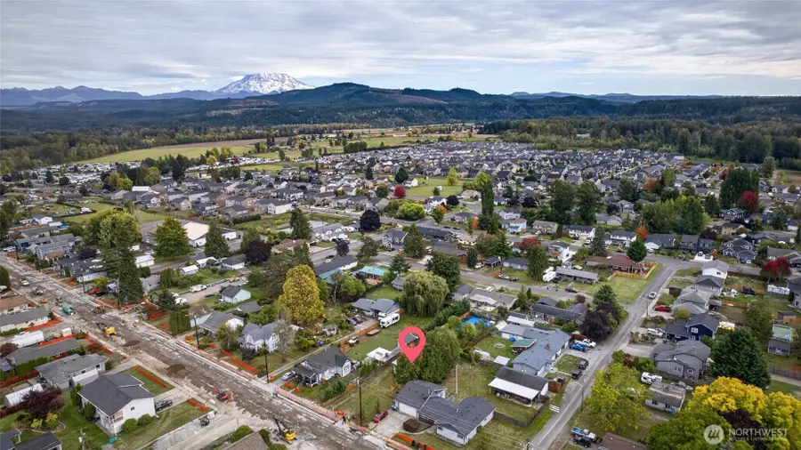 408 Kansas Street Sw, Orting, WA 98360 - #3