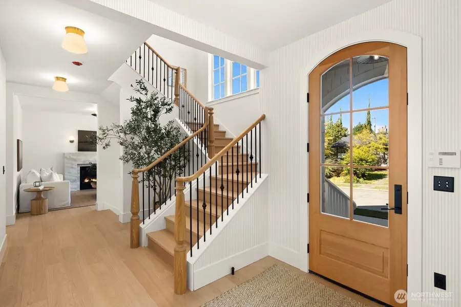 6858 26th Avenue Ne, Seattle, WA 98115 - #3