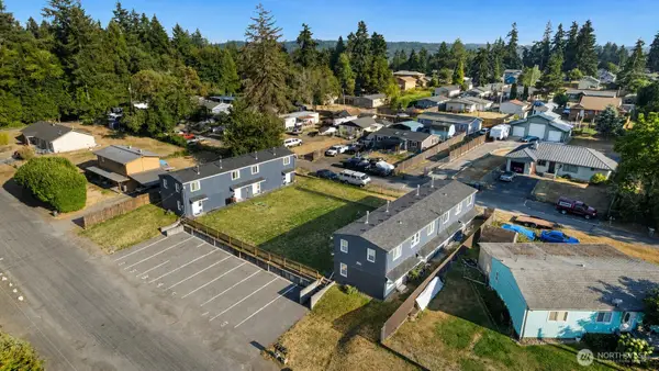2821 NE Center Street #1-8, Bremerton, WA 98310