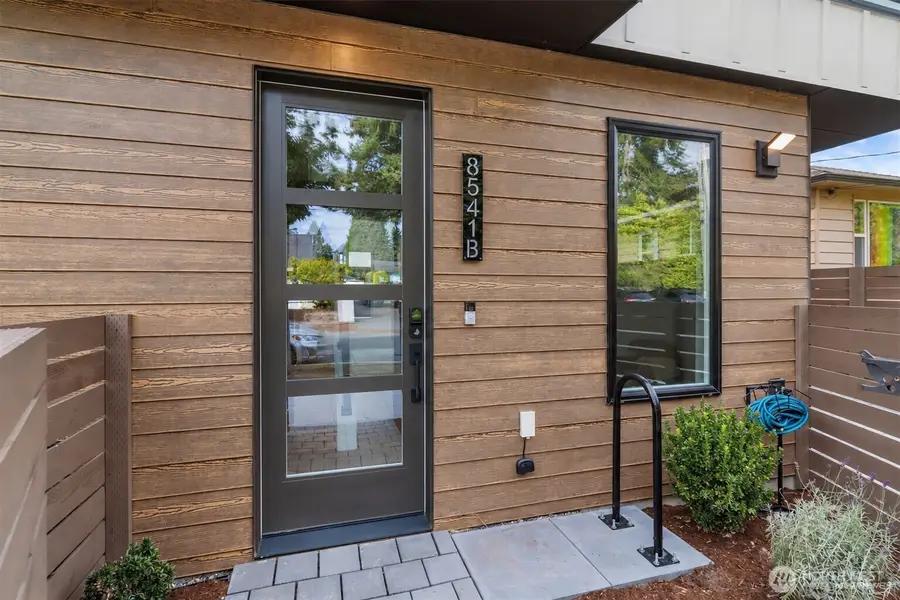 8541 14th Avenue Nw #B, Seattle, WA 98117 - #3