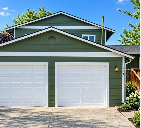864 Natalie Place, Enumclaw, WA 98022