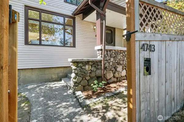 4743 5th Avenue Ne, Seattle, WA 98105