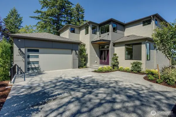 13154 NE 151st Court, Woodinville, WA 98072