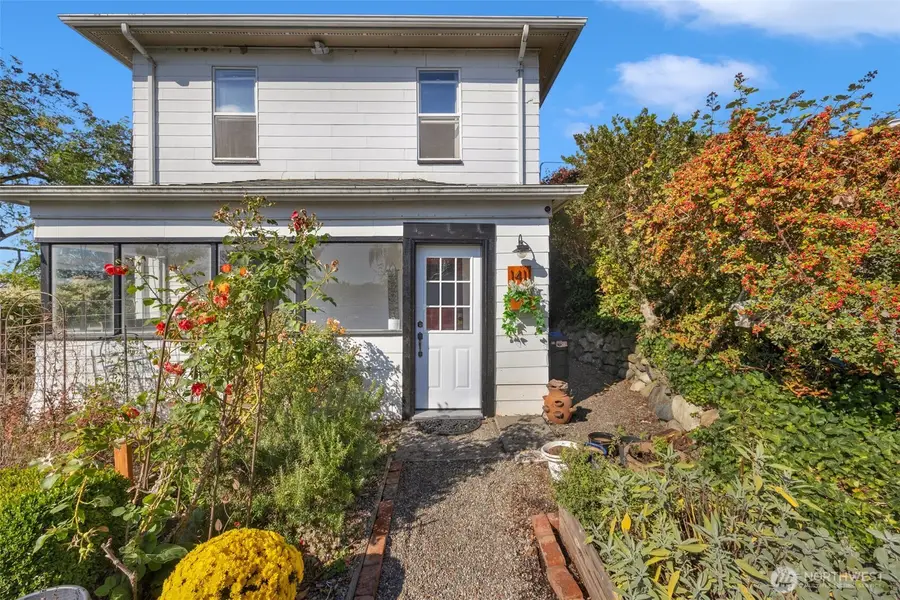 1411 Sunnyside Boulevard, Lake Stevens, WA 98258 - #2