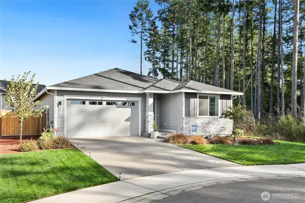 13317 Pines Lane E, Puyallup, WA 98374
