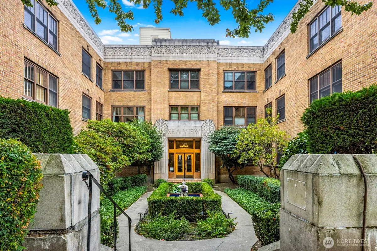 519 W Roy Street #313, Seattle, WA 98119 - #1