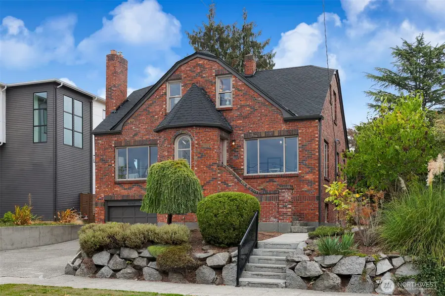 8046 11th Avenue Nw, Seattle, WA 98117 - #2
