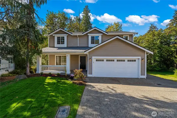 9525 S 221st Place, Kent, WA 98031
