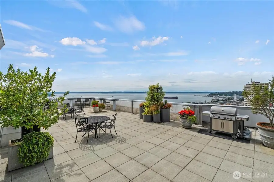 121 Vine Street #1404, Seattle, WA 98121 - #3