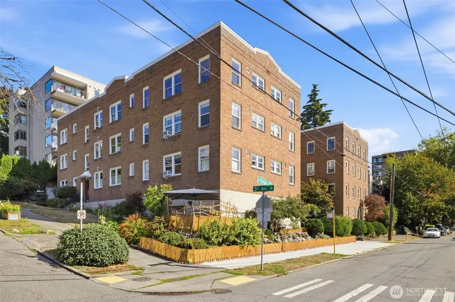 220 W Olympic Place #303, Seattle, WA 98119 - #3