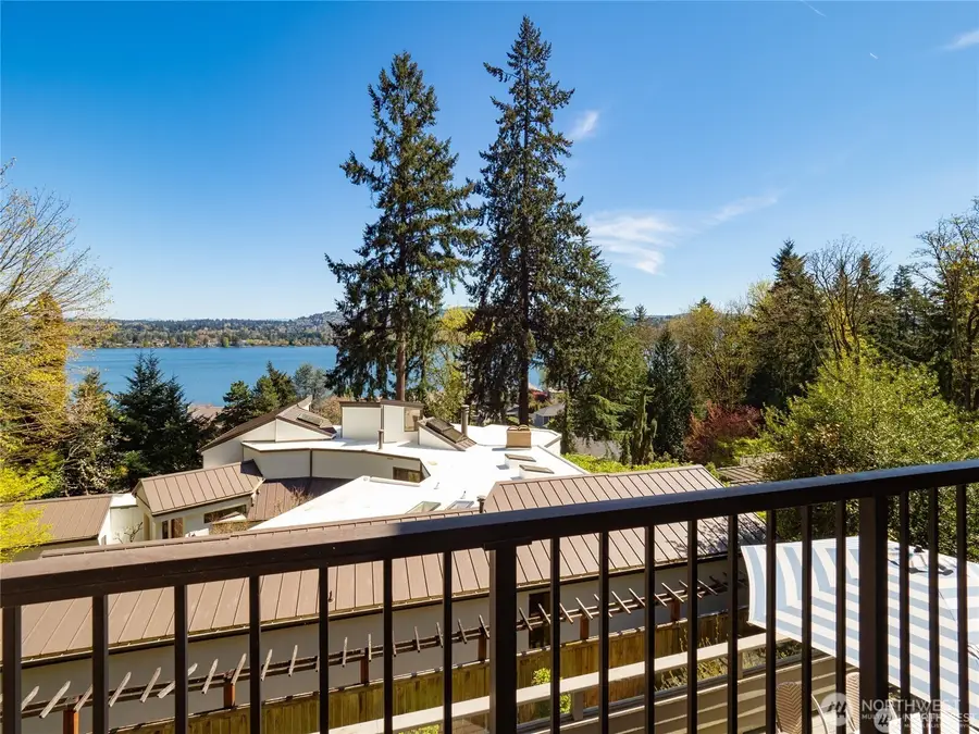 4408 E Mercer Way, Mercer Island, WA 98040 - #3