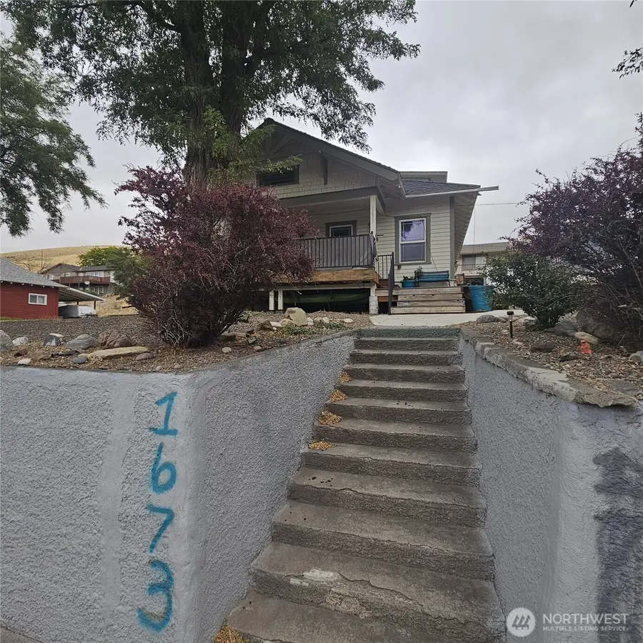 1673 Main Street, Pomeroy, WA 99347 - #2