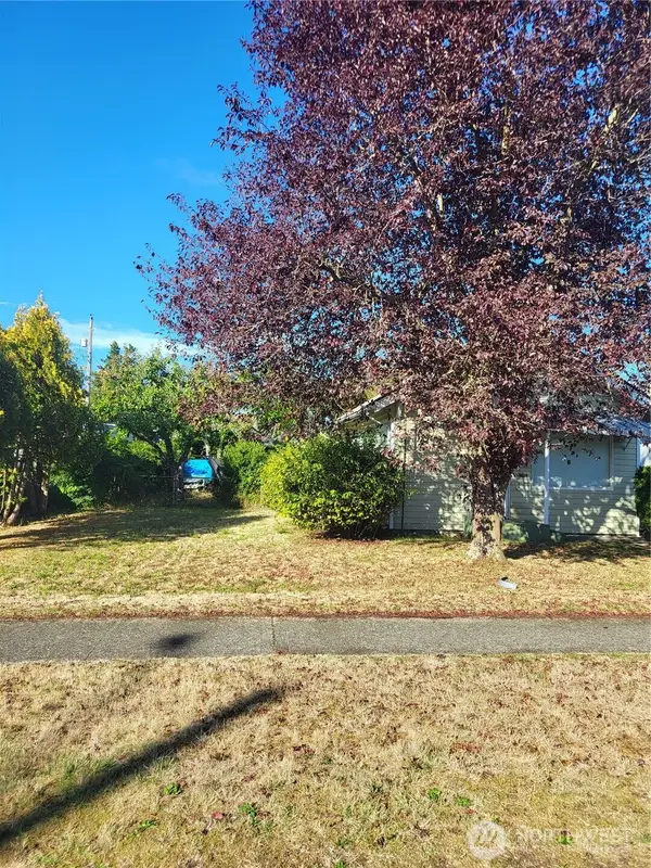6814 S Lawrence Street, Tacoma, WA 98409