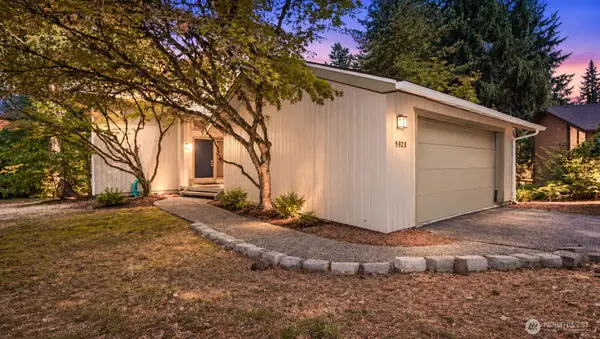 5928 160th Court Ne, Redmond, WA 98052