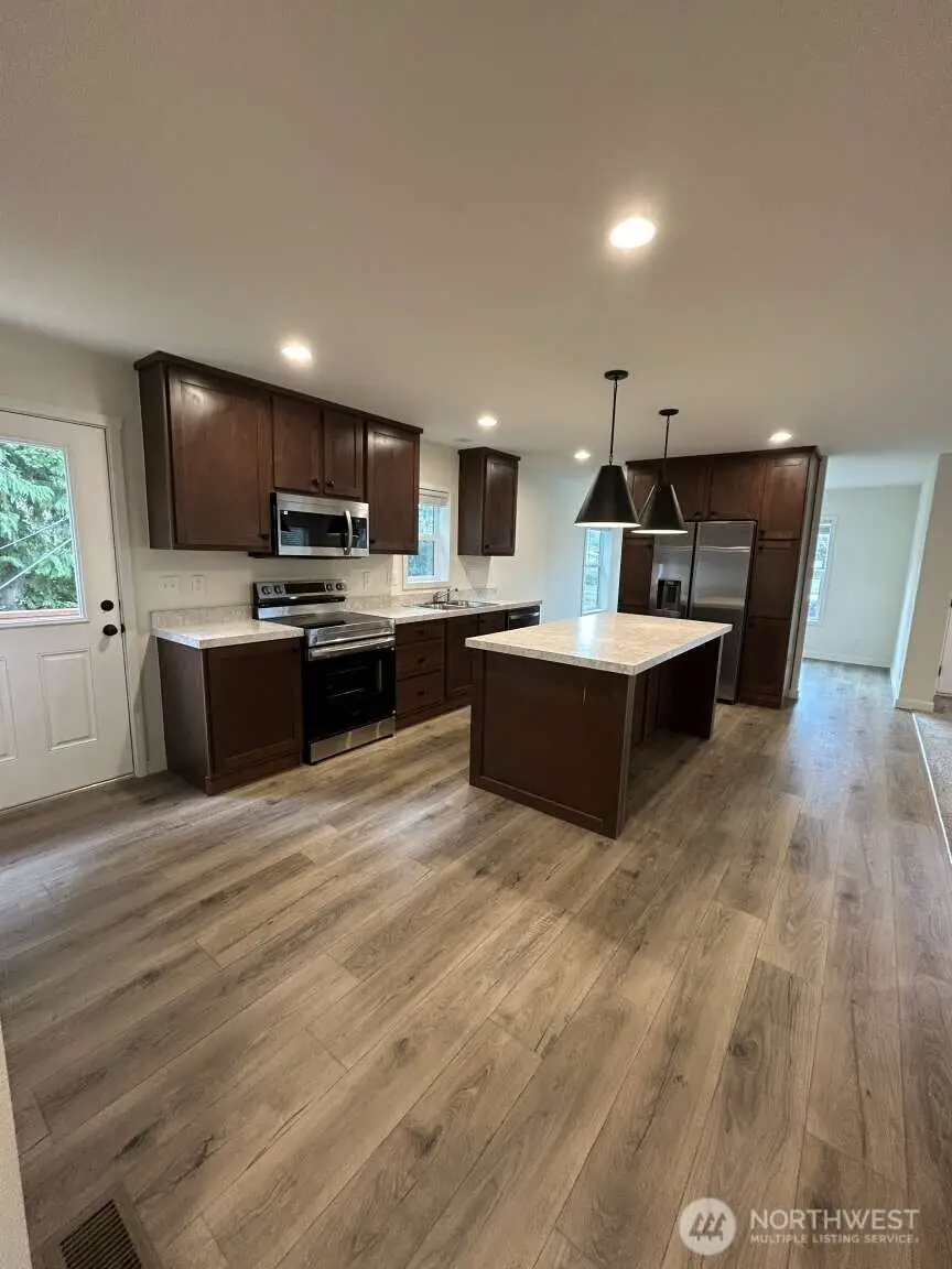 302 W Farrell Street, Aberdeen, WA 98520 - #3