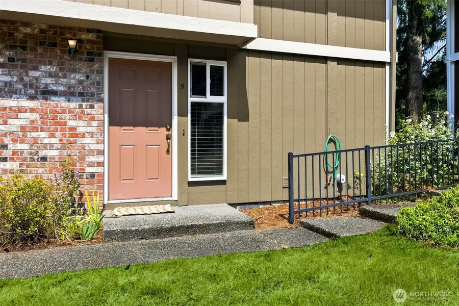 7403 Fairview Road Sw #5, Olympia, WA 98512 - #2