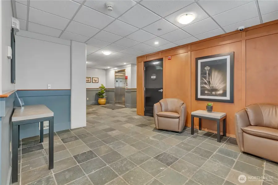 701 1st Avenue N #204, Seattle, WA 98109 - #3
