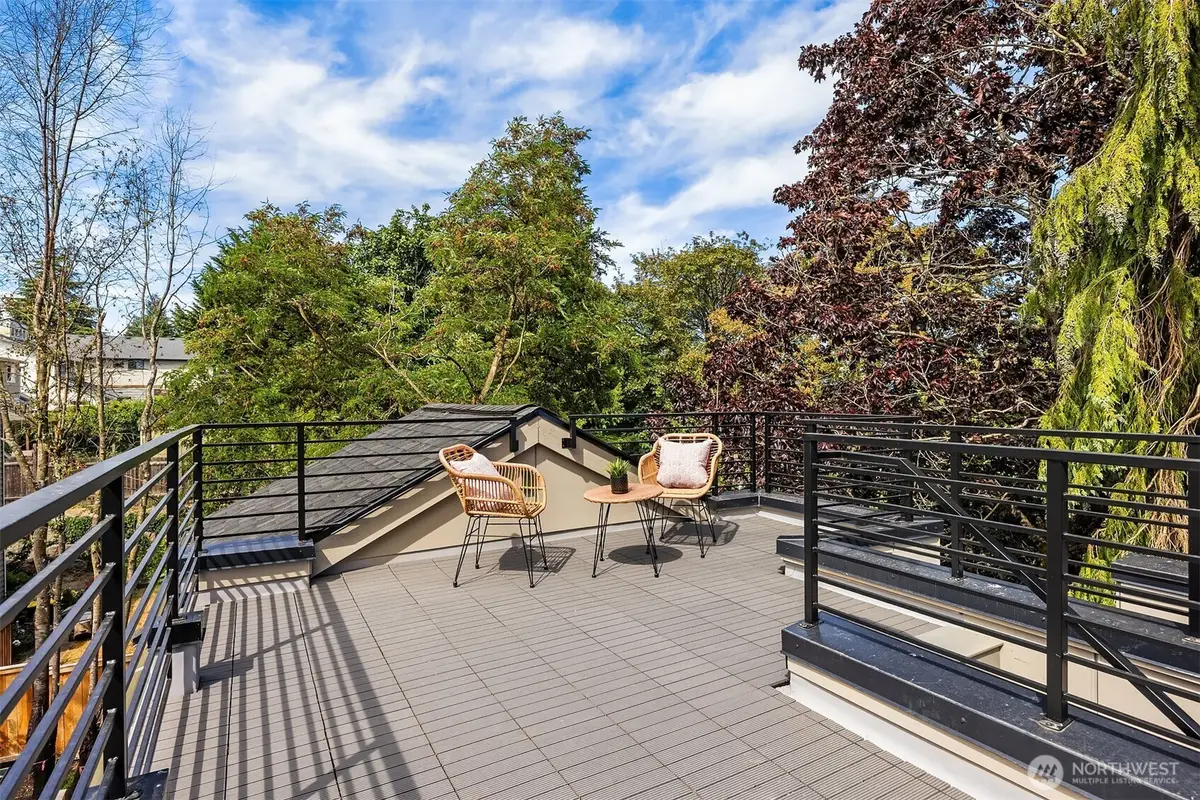 1504 N 100th Street, Seattle, WA 98133 - #1
