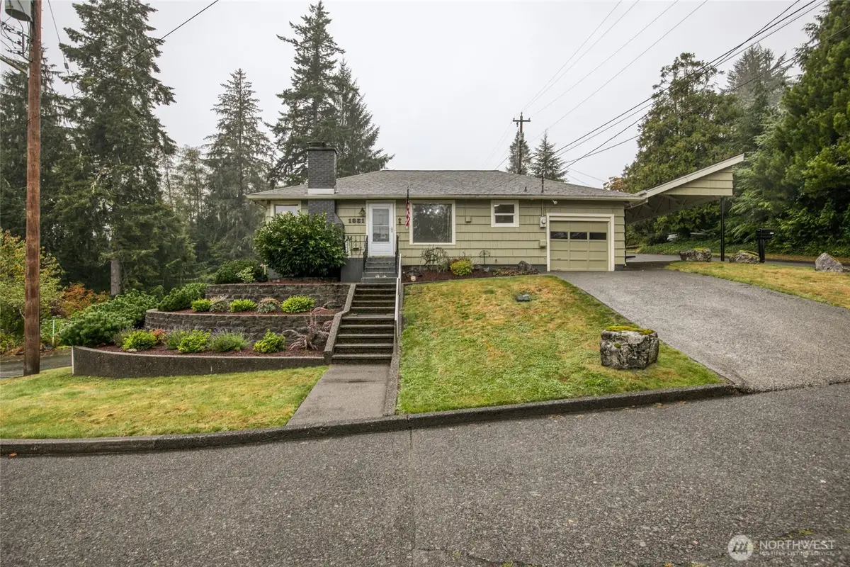 1951 Arnold Street, Aberdeen, WA 98520 - #1
