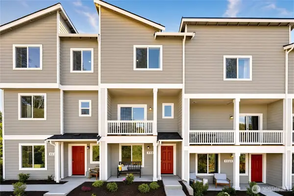 9404 Calcite Avenue Nw, Silverdale, WA 98383